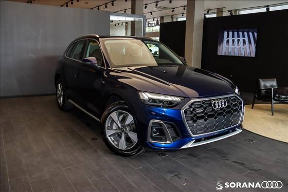 AUDI Q5 2024