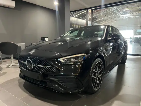 MERCEDES-BENZ C 300 2025