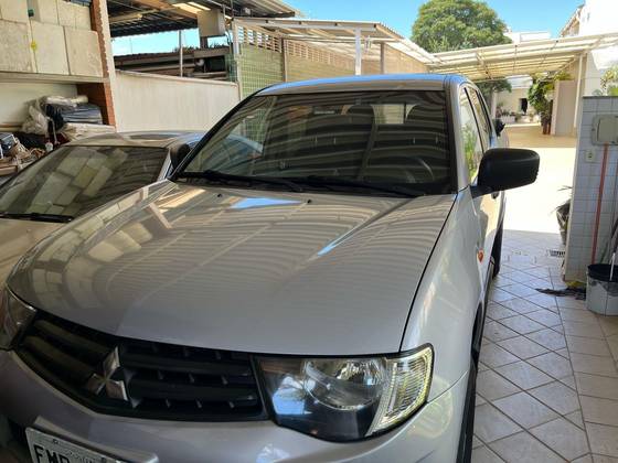 MITSUBISHI L200 TRITON 2014