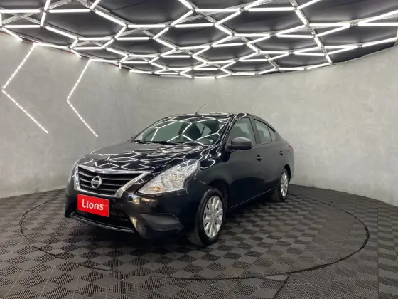 NISSAN VERSA 2021