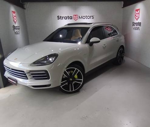 PORSCHE CAYENNE 2023