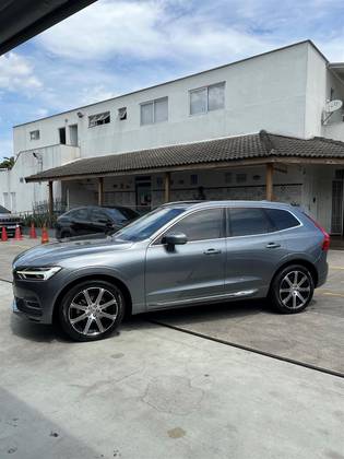 VOLVO XC60 2019
