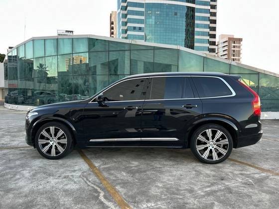 VOLVO XC90 2022