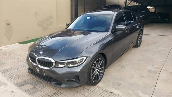BMW 320i 2022