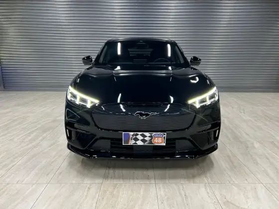 FORD MUSTANG MACH-e 2023