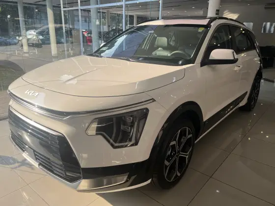 KIA NIRO 2025