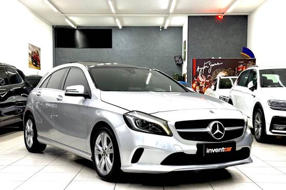 MERCEDES-BENZ A 200 2018