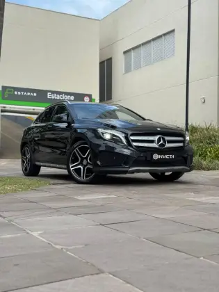 MERCEDES-BENZ GLA 250 2017