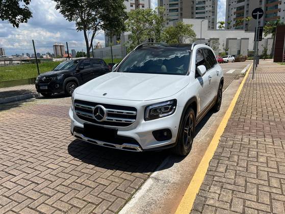 MERCEDES-BENZ GLB 200 2021
