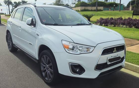 MITSUBISHI ASX 2015