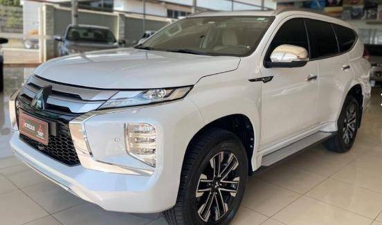 MITSUBISHI PAJERO SPORT 2024