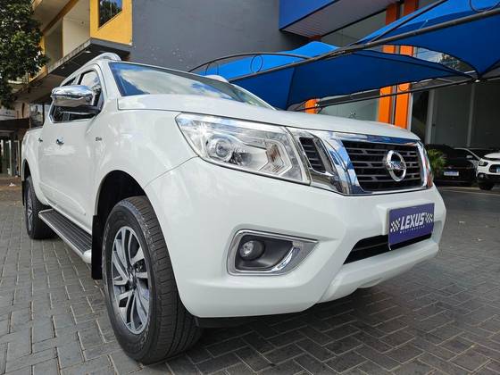 NISSAN FRONTIER 2022