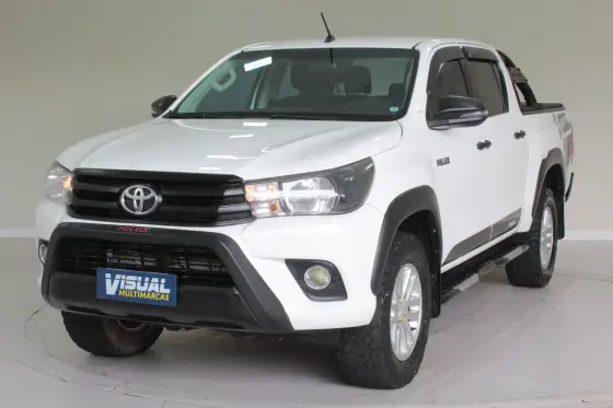 TOYOTA HILUX 2018