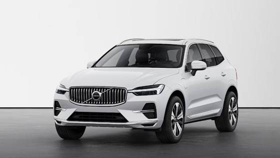 VOLVO XC60 2025