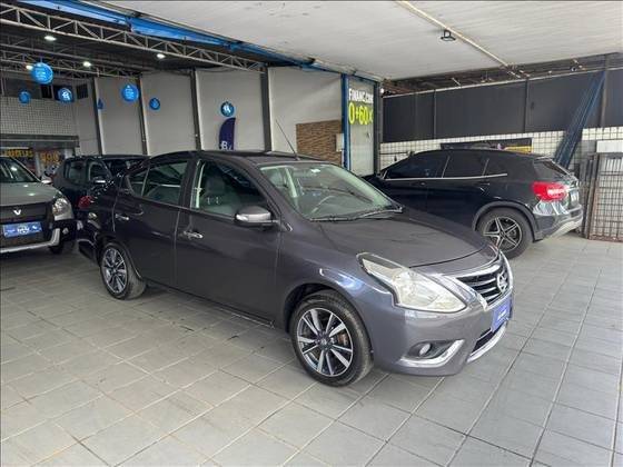 NISSAN VERSA 2018