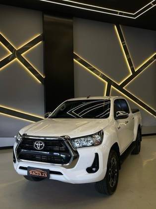 TOYOTA HILUX SW4 2021