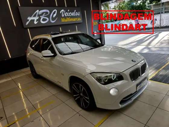 BMW X1 2011