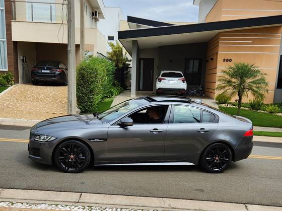 JAGUAR XE 2019