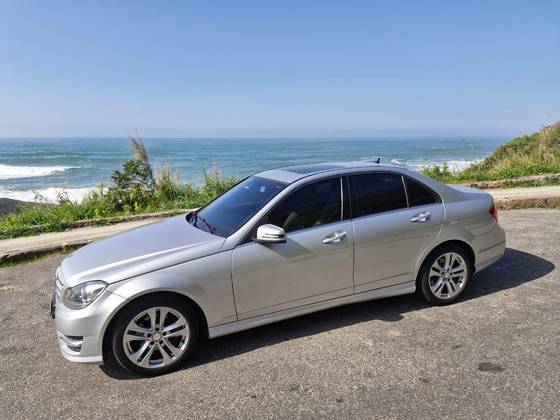 MERCEDES-BENZ C 200 2014