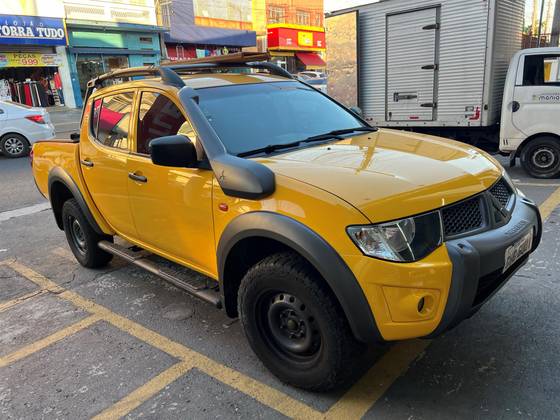 MITSUBISHI L200 SAVANA 2016