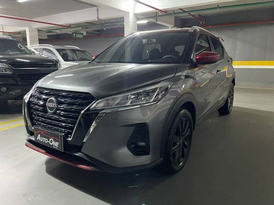 NISSAN KICKS 2023