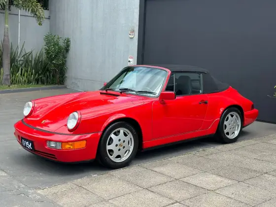 PORSCHE 911 1990