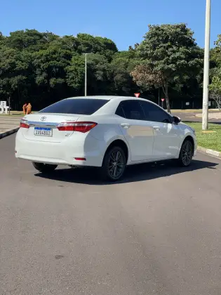 TOYOTA COROLLA 2017