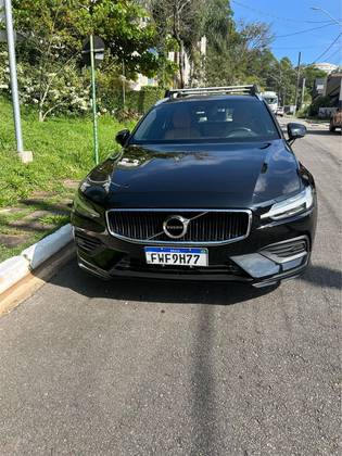 VOLVO V60 2019