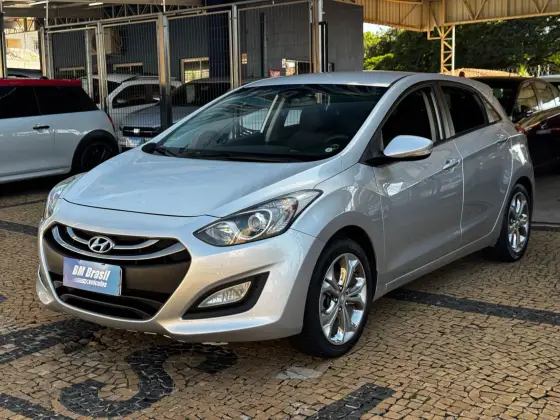 HYUNDAI I30 2015