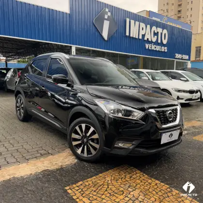 NISSAN KICKS 2017