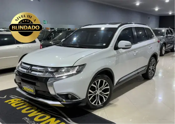 MITSUBISHI OUTLANDER 2016