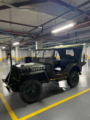 WILLYS JEEP 1942