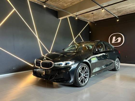 BMW 320i 2023
