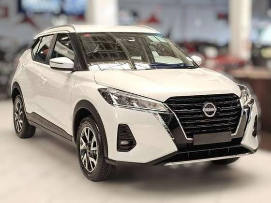 NISSAN KICKS 2024