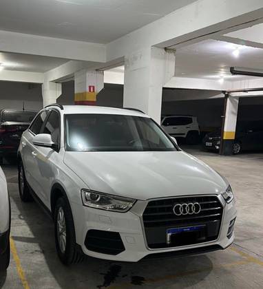 AUDI Q3 2017