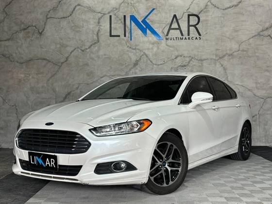 FORD FUSION 2015