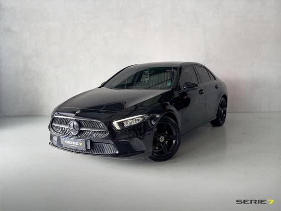 MERCEDES-BENZ A 200 2020