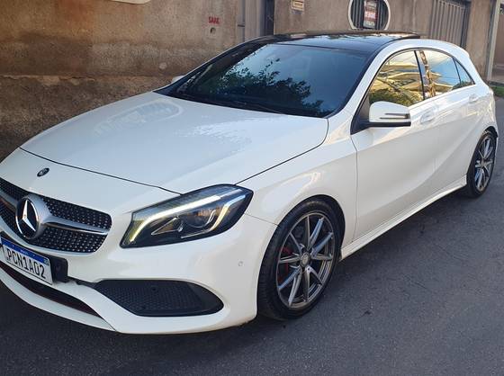 MERCEDES-BENZ A 250 2016