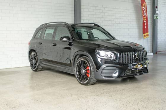 MERCEDES-BENZ GLB 35 AMG 2022