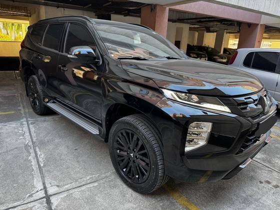 MITSUBISHI PAJERO SPORT 2025
