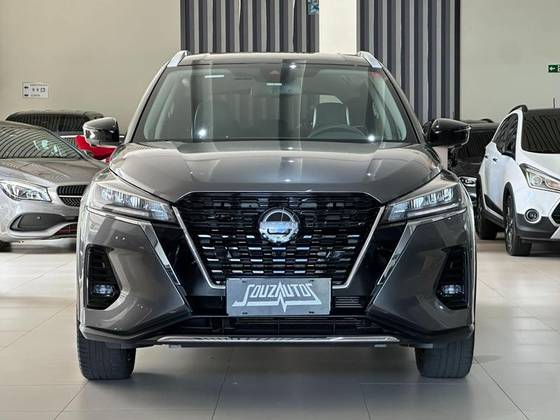 NISSAN KICKS 2024