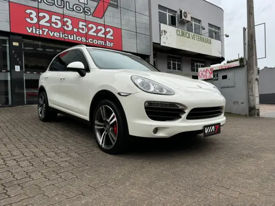 PORSCHE CAYENNE 2011