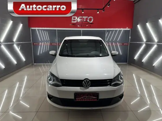 VOLKSWAGEN FOX 2014