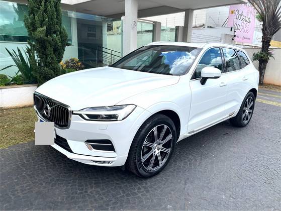VOLVO XC60 2018