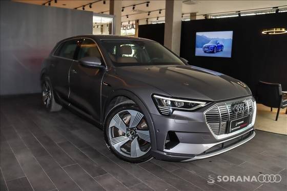 AUDI E-TRON 2022