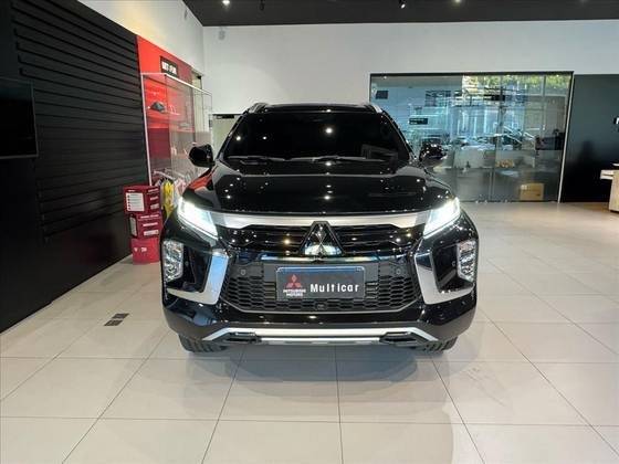 MITSUBISHI PAJERO SPORT 2024