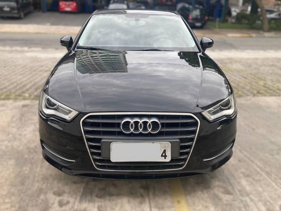 AUDI A3 2015