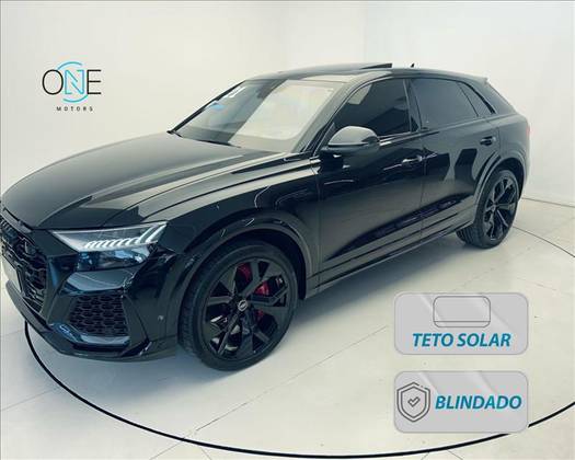 AUDI RS Q8 2021