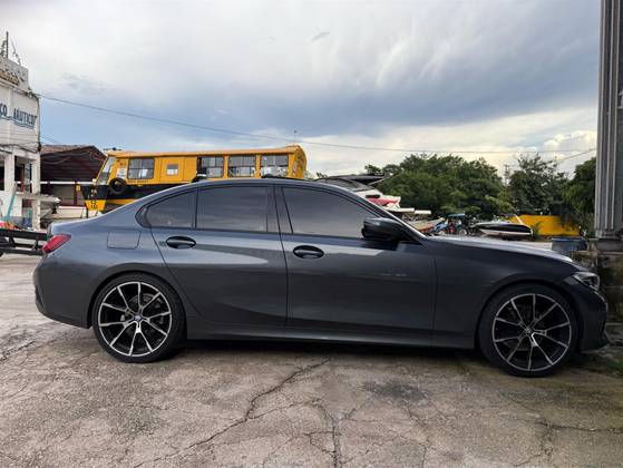 BMW 320i 2020