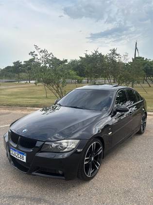 BMW 330i 2006
